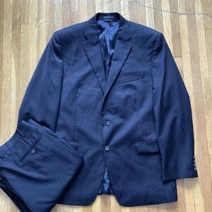 Lauren Ralph Lauren Men's 42R Black Pinstriped 2 Btn Suit,100% Wool,MINT